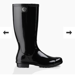 NEW IN BOX Ugg Shaye Rainboots in Black